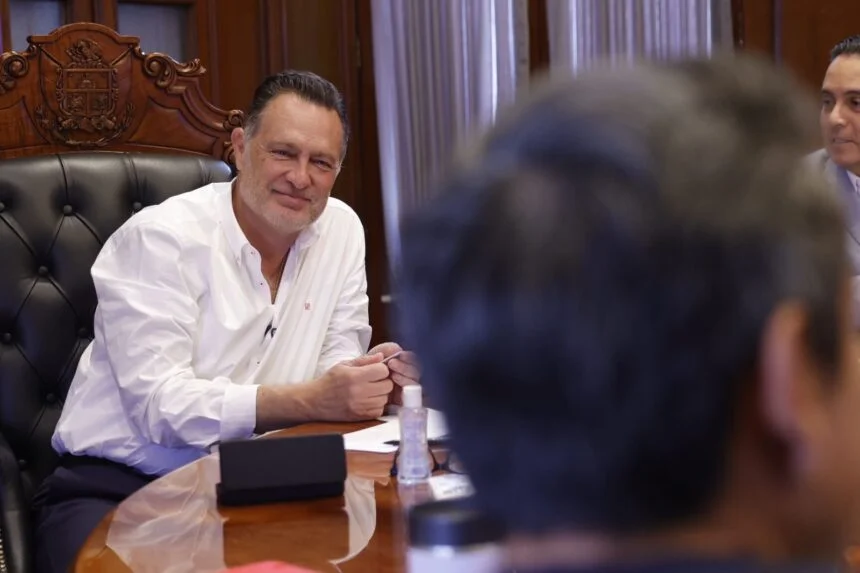 Mauricio Kuri abre primer diálogo ciudadano sobre movilidad en Querétaro